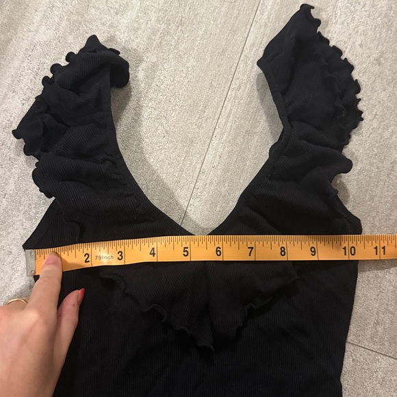 Black bodysuit from Aritzia - Wilfred size XXS - Picture 3 of 4